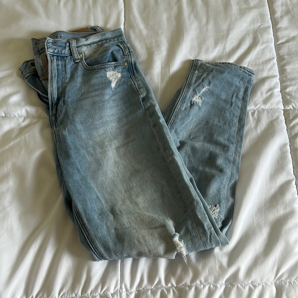 American Eagle Ripped Mom Jeans